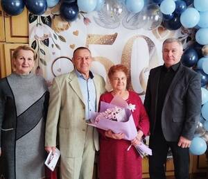 Супруги Марусовы из Почепского района отметили золотую свадьбу