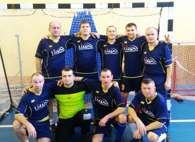 В Погаре прошёл турнир по мини-футболу среди ветеранов