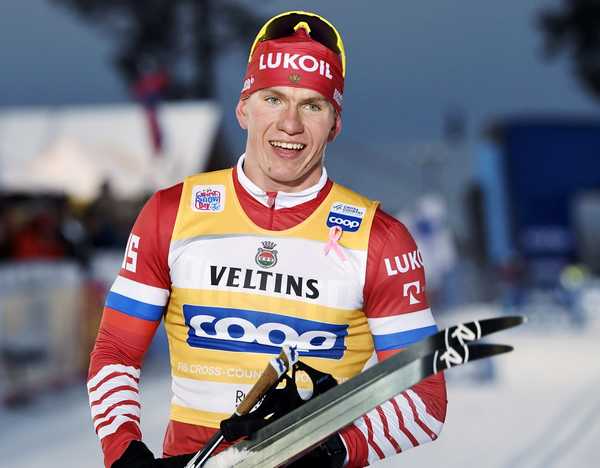 Брянский лыжник Большунов взял золото на Кубке мира в Норвегии