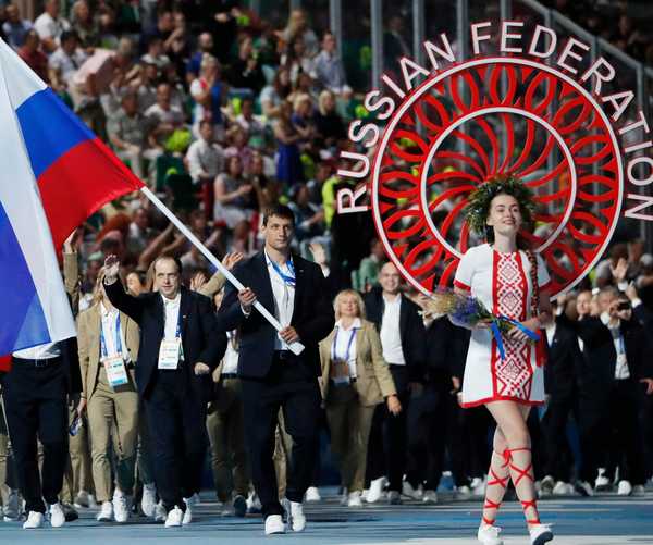 Брянский самбист Осипенко вынес флаг России на Европейских играх