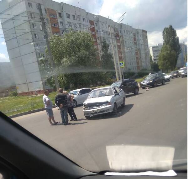 ДТП на Бурова Брянск сегодня. Новости брянска подсмотрено