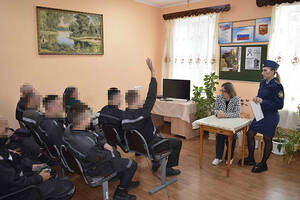 В Суражской колонии осужденным рассказали о трудоустройстве после освобождения