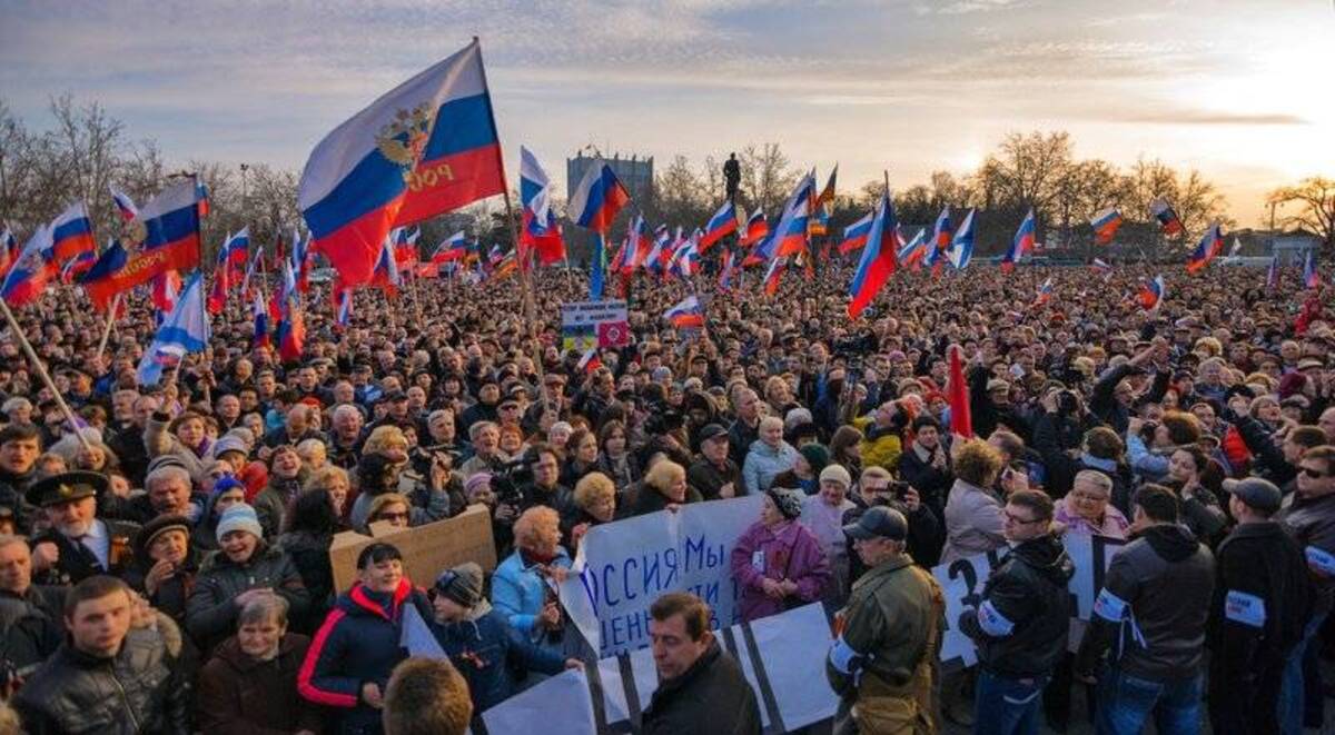 Почему референдум становится одним из решающих ударов по бандеровской Украине